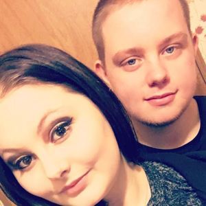 Meet your Posher, Cameron